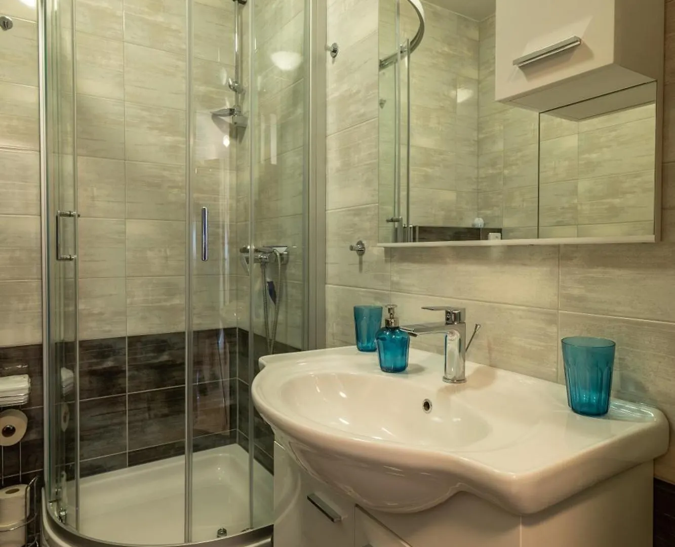 Mandre Sunset Apartment Laura - Only For Family